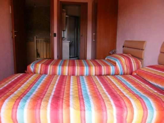 Bed and Breakfast Notti Magiche Castelvecchio Calvisio Exterior foto